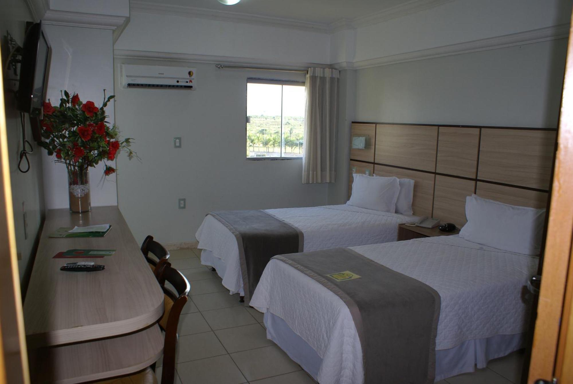 Verdes Vales Lazer Hotel Juazeiro do Norte Buitenkant foto